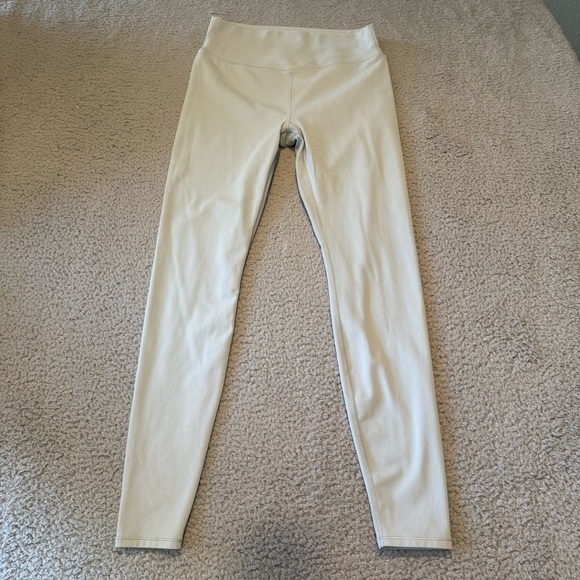 VUORI Chilled Out Performance Leggings Color: Chalk Blue Size Large VW4028 - Picture 1 of 12